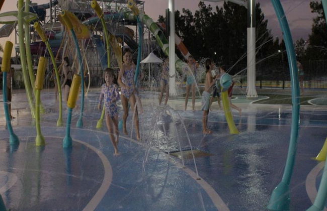 Entrada de un día a Village Roadshow Wet 'n' Wild - Foto 5