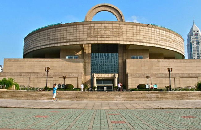 City and Pudong Financial District - Half-Day Private Tour - Photo 3