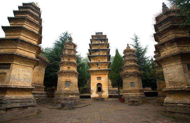Full Day Longmen Grottoes and Shaolin Temple - Private - Foto 6
