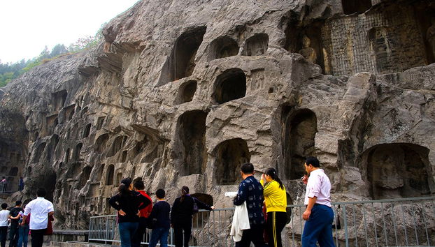 Full Day Longmen Grottoes and Shaolin Temple - Private - Foto 2