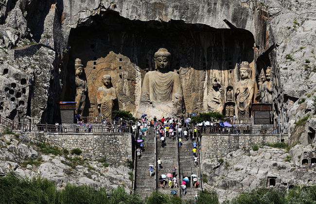 Full Day Longmen Grottoes and Shaolin Temple - Private - Foto 1