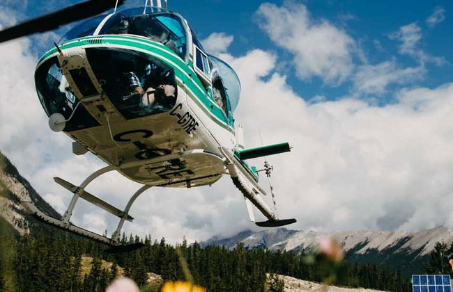Paseo en helicóptero por las Montañas Rocosas - Foto 5