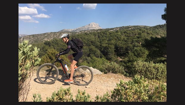 Montagne Sainte-Victoire E-Bike Tour - Foto 2