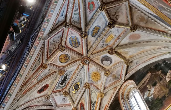 Segovia Cathedral + Episcopal Palace - Photo 7