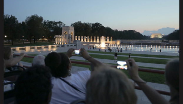 Washington DC Tourist Bus - Photo 4