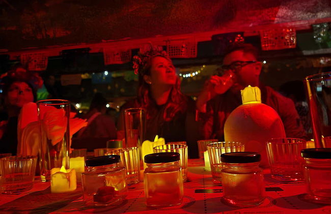 Tour del Día de Muertos por Xochimilco con cena - Foto 8