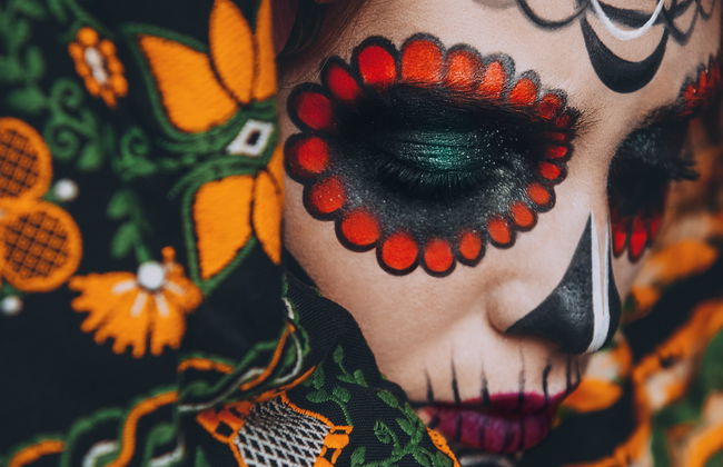 Tour del Día de Muertos por Xochimilco con cena - Foto 10