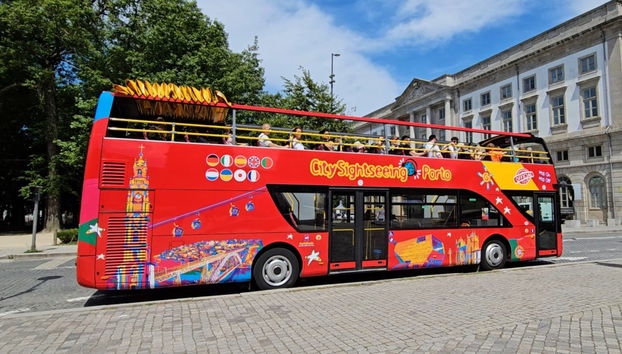 Autobús turístico de City Sightseeing en Oporto