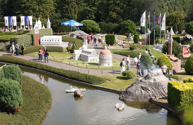 Entrada al Mini-Europe - Foto 5