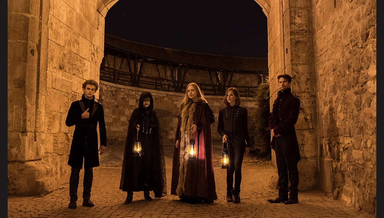 Tour teatralizado de los misterios y leyendas del barrio de Buda - Foto 1