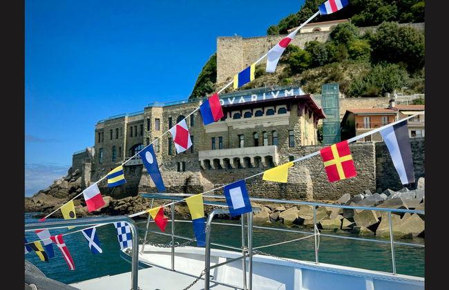 San Sebastian Coast Catamaran Trip - Photo 6