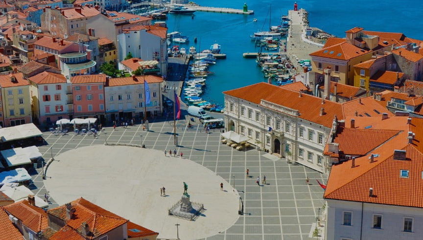 Escursione a Pirano e alle grotte di Škocjan