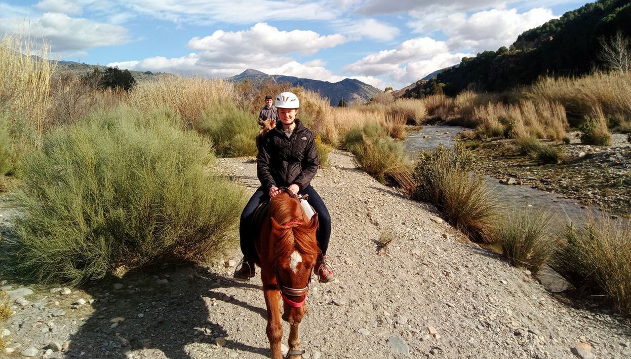 Paseo a caballo por la Alpujarra - Foto 1