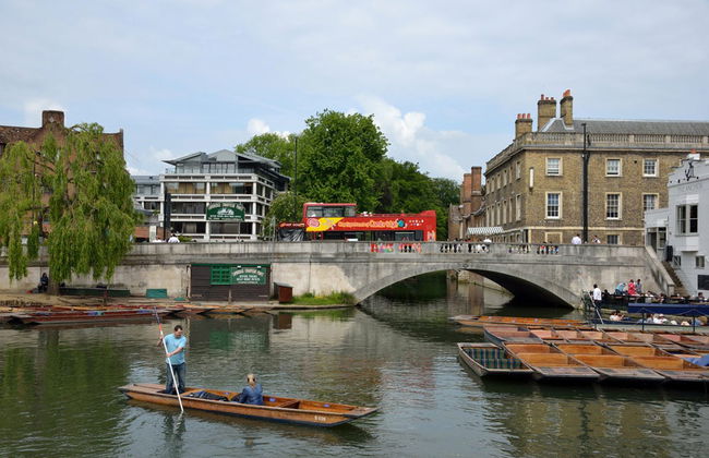 Autobús turístico de Cambridge - Foto 1