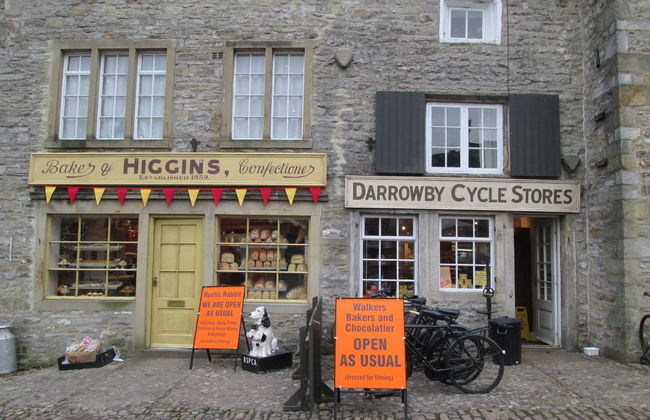 Yorkshire Dales National Park Day Trip - Photo 4