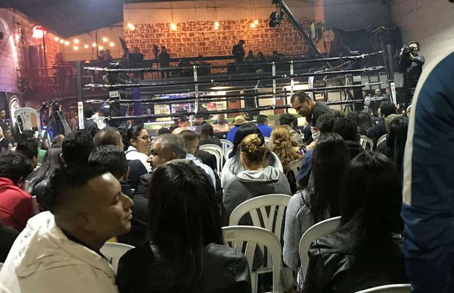 Combats de boxe à Bogota - Photo 2