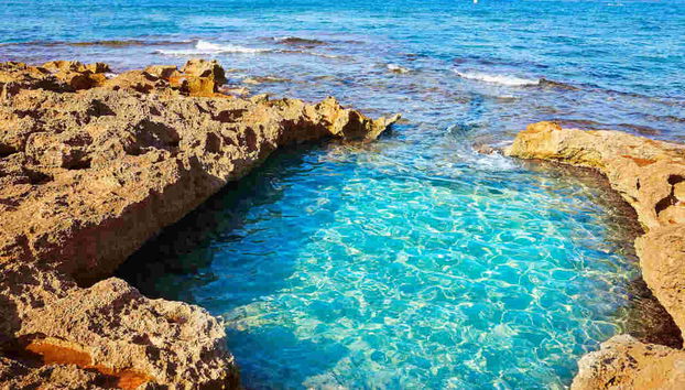 Catamaran Cruise with Barbeque - Photo 3