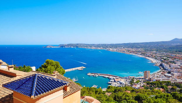 Catamaran Cruise with Barbeque - Photo 2