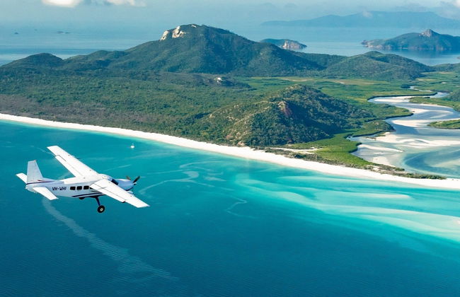 Giro in aeroplano sulle Isole Whitsundays + Snorkeling - Foto 8
