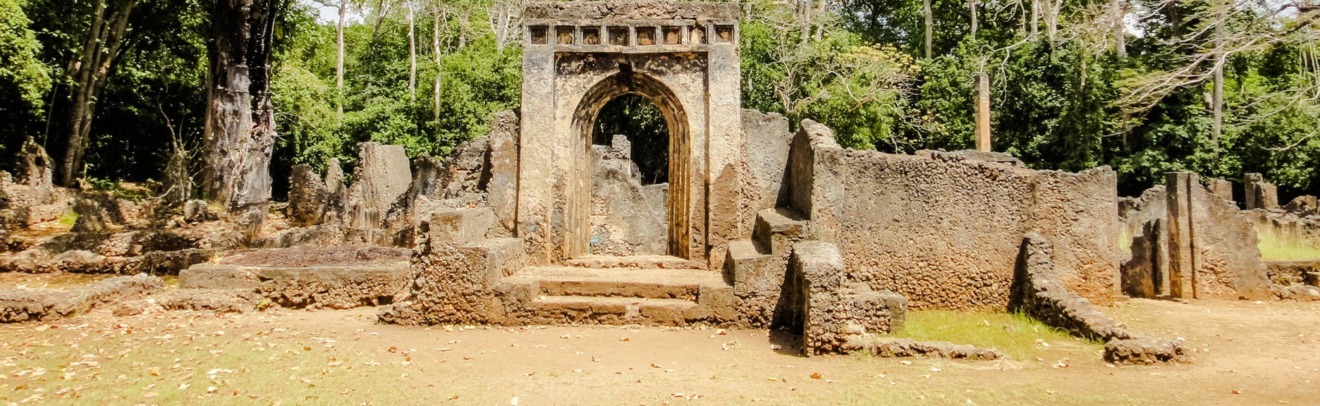 Excursión a las ruinas de Gede - Foto 1