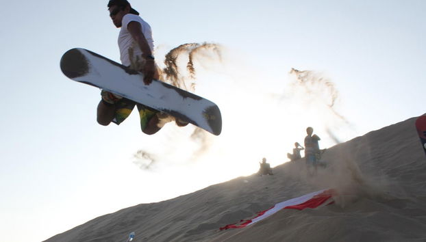 Sandboarding auf den Dünen von Concón - Foto 2