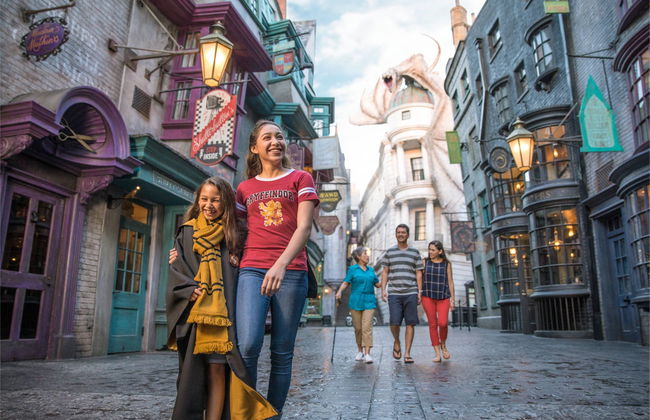 Transport to Universal Studios Orlando - Photo 5