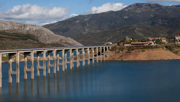 Excursión a los fiordos leoneses de Riaño - Foto 4