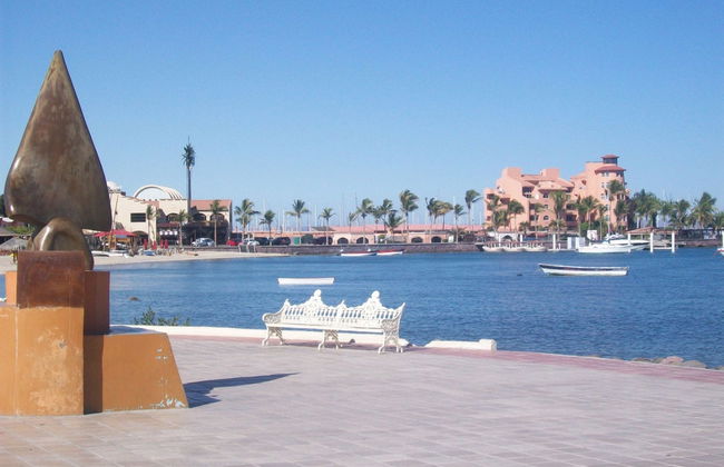Excursión a La Paz, trópico de Cáncer y Todos Santos - Foto 3