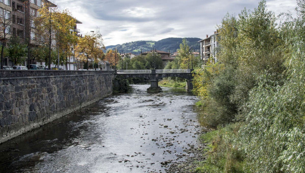 Visite guidée dans Azpeitia + Chapelle de la Soledad - Photo 1