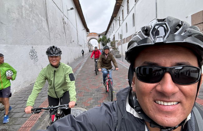 Quito Bike Tour - Foto 7