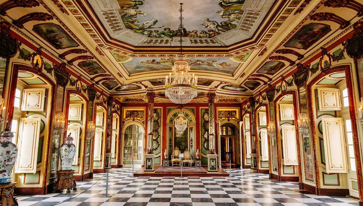 National Palace of Queluz + Gardens - Foto 1