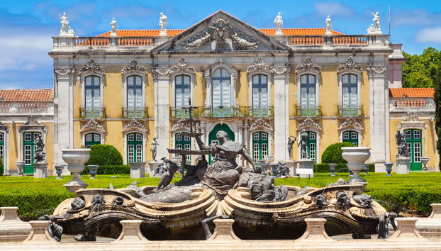 National Palace of Queluz + Gardens - Foto 2