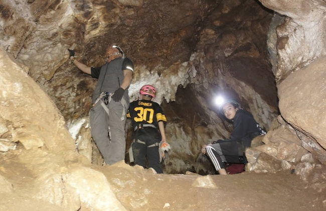 Espeleología en la gruta de La Puente - Foto 2