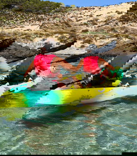 Foto de Tour en kayak por el Parque Natural de Mongofre