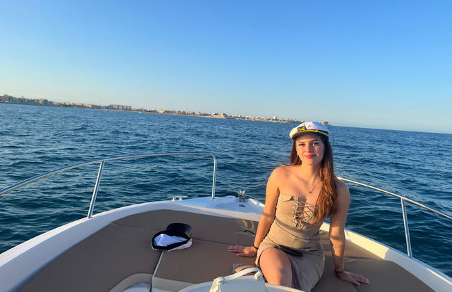 Paseo en barco al atardecer - Foto 4