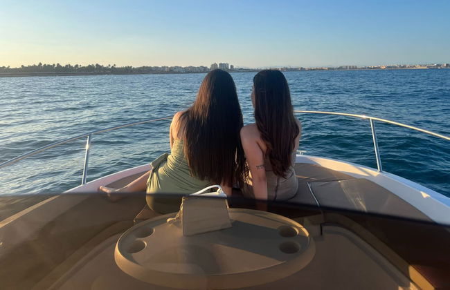 Paseo en barco al atardecer - Foto 5
