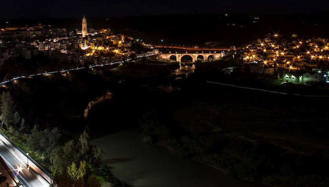 Tour noturno por Montoro - Foto 1