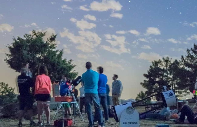 Observación de estrellas en los campos de lavanda - Foto 2