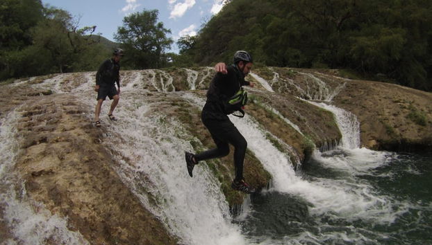 Waterfall Jumping in the Micos River + Minas Viejas - Foto 4