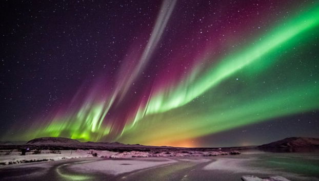 Northern Lights Experience at Reykjadalur River Hot Springs - Foto 5