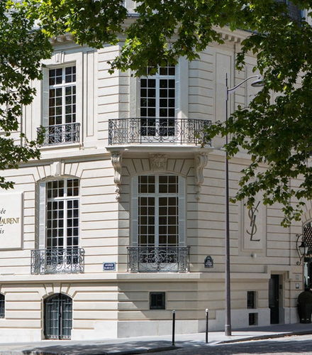 Foto de Yves Saint Laurent Museum Exclusive Visit