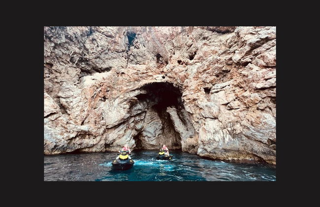 Tour en moto de agua por la cueva del León Marino - Foto 6