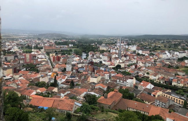 Tour por el Conjunto Monumental de San Vicente do Pino - Foto 2