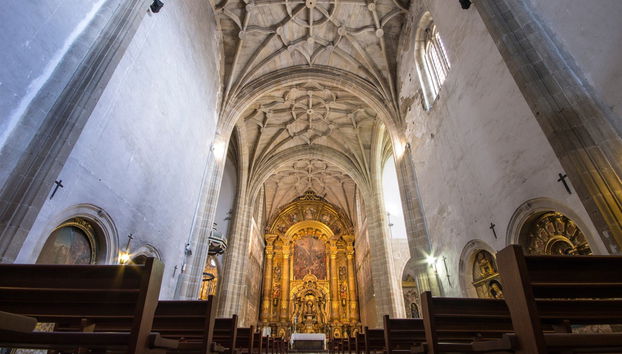 Tour por el Conjunto Monumental de San Vicente do Pino - Photo 3