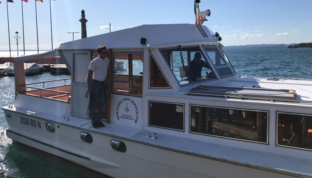 Balade en bateau sur le Lac de Garde - Photo 1
