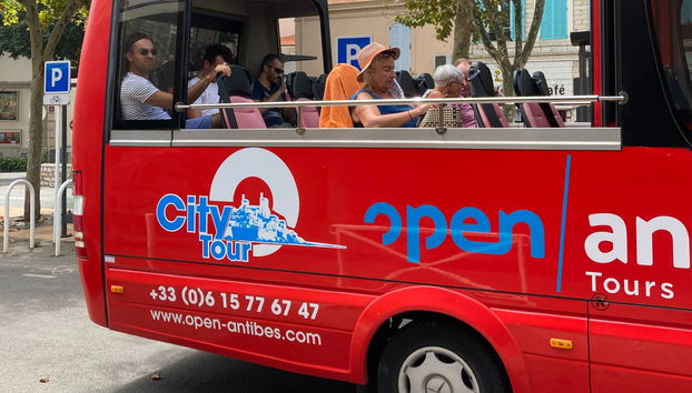 Bus touristique d'Antibes - Photo 3