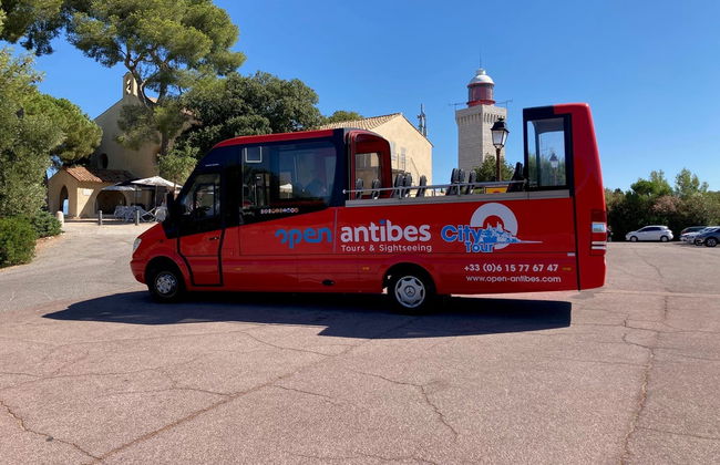 Bus touristique d'Antibes - Photo 1