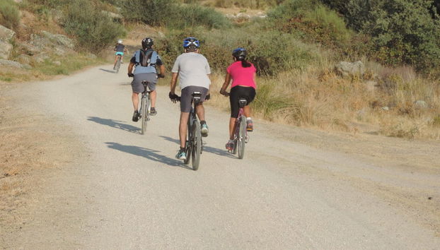 Tour rural de bicicleta por Cáceres - Foto 3