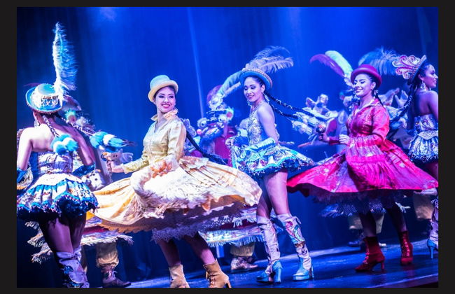 Traditional Dance Show in Sucre - Photo 4