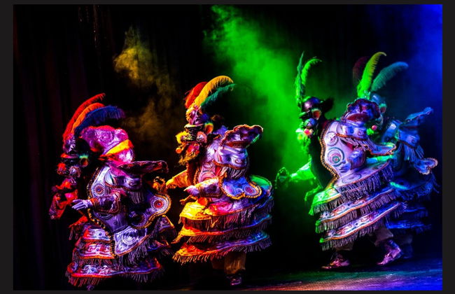 Traditional Dance Show in Sucre - Photo 2